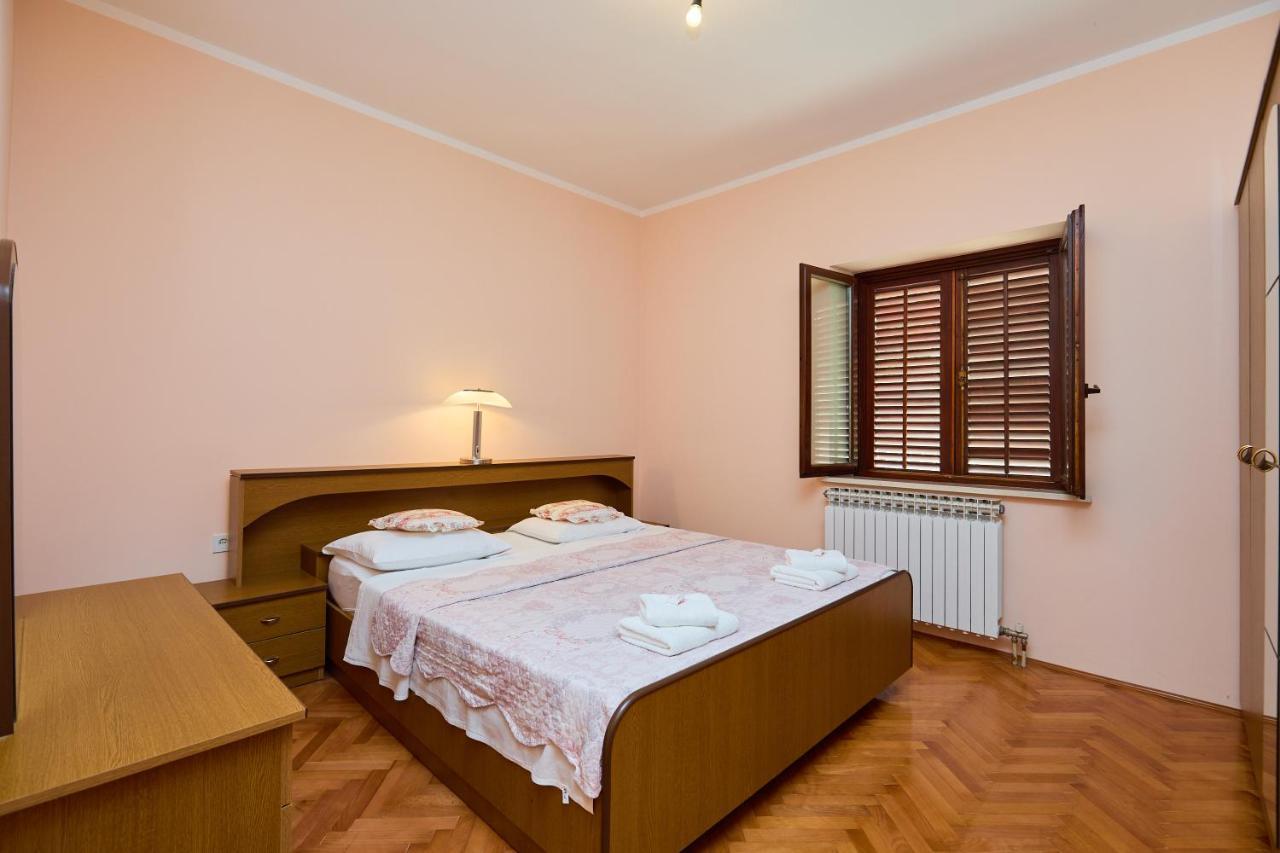 Helton Seaview Apartments Orasac Exterior foto