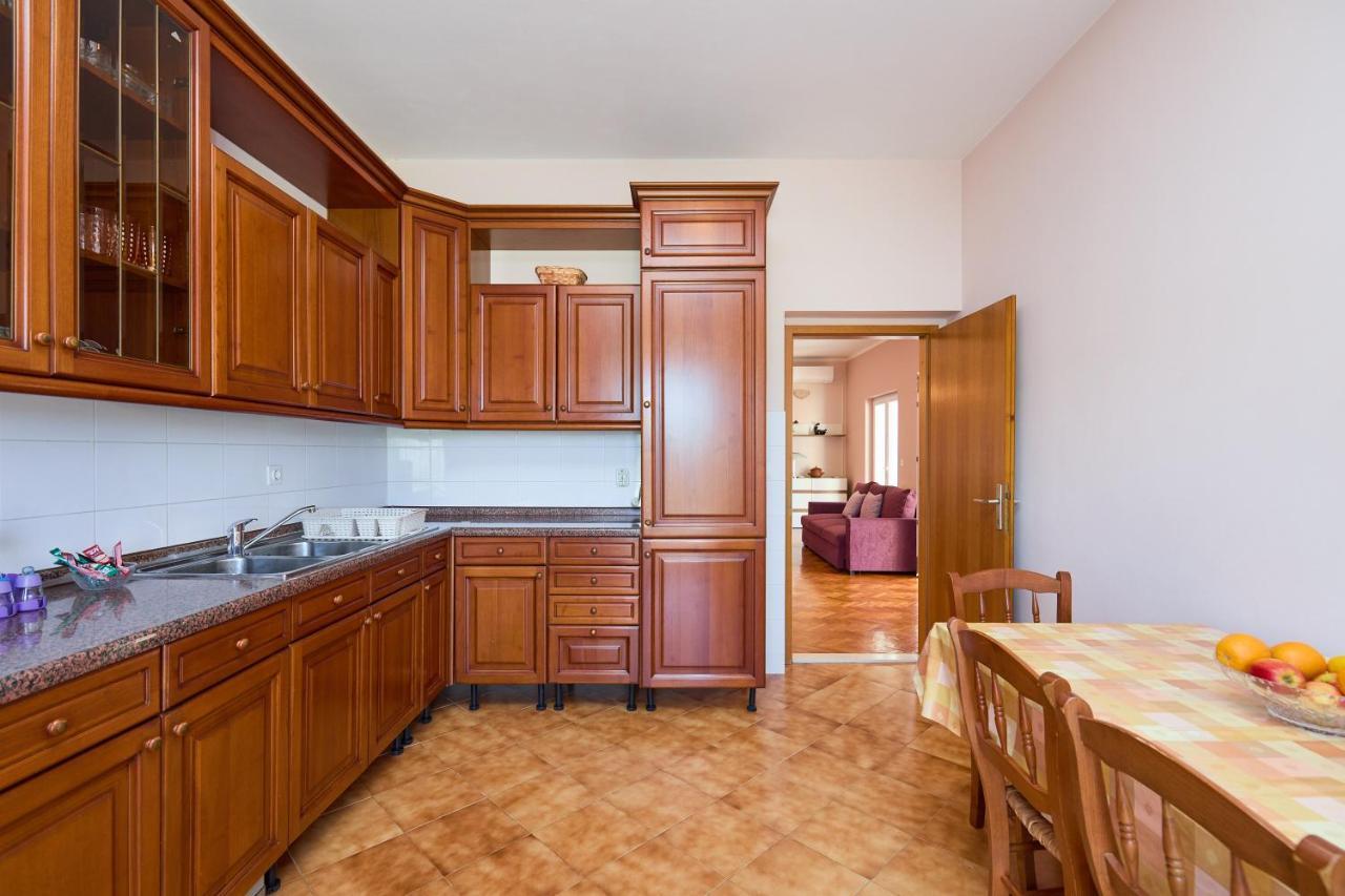 Helton Seaview Apartments Orasac Exterior foto