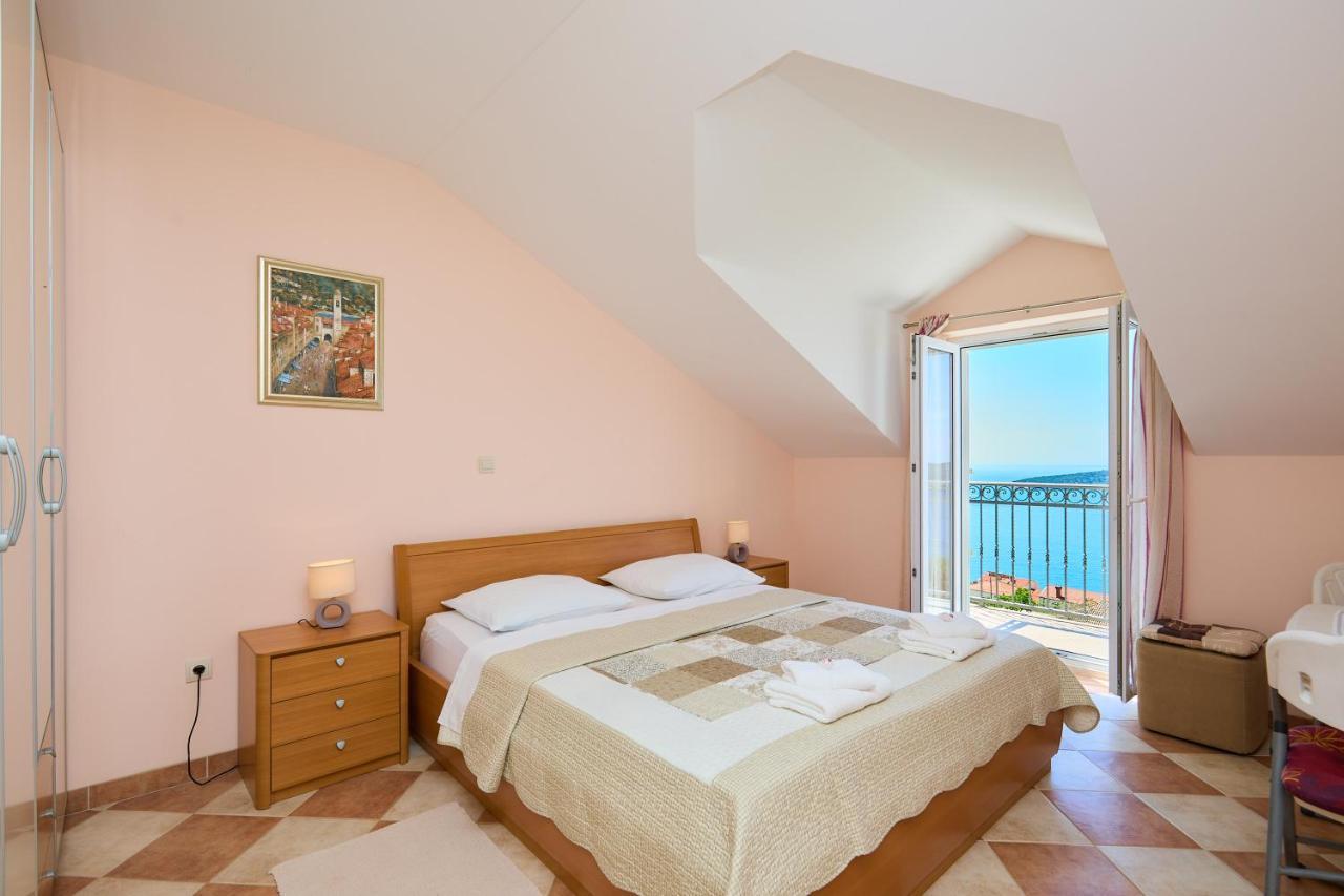 Helton Seaview Apartments Orasac Exterior foto