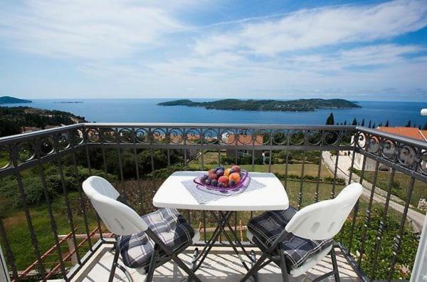 Helton Seaview Apartments Orasac Exterior foto